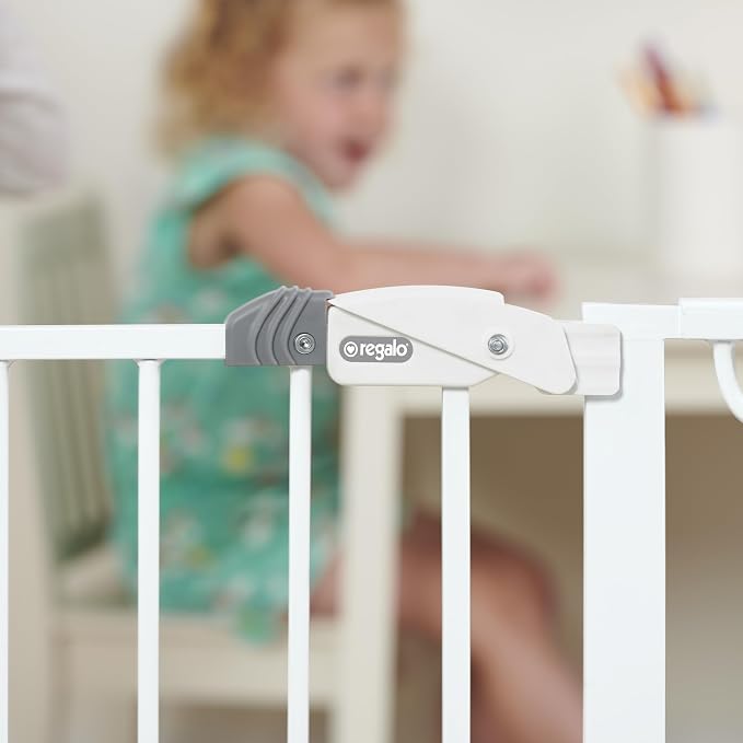 Regalo Safety 56-Inch Extra Wide Baby Gate - Image 3