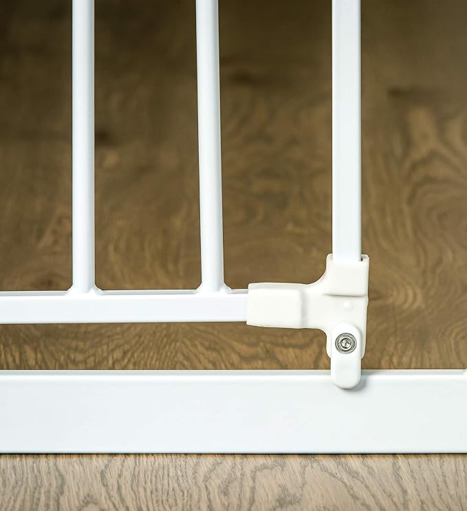 Regalo Safety Extra Wide & Tall Baby Gate - Image 5