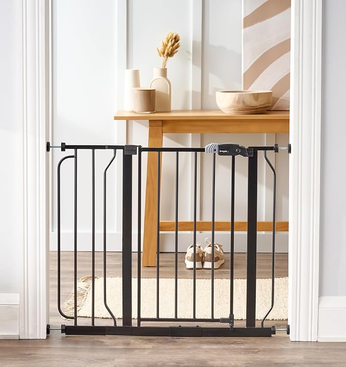 Regalo Safety 38.5 Inch Extra Wide Baby Gate - Image 5