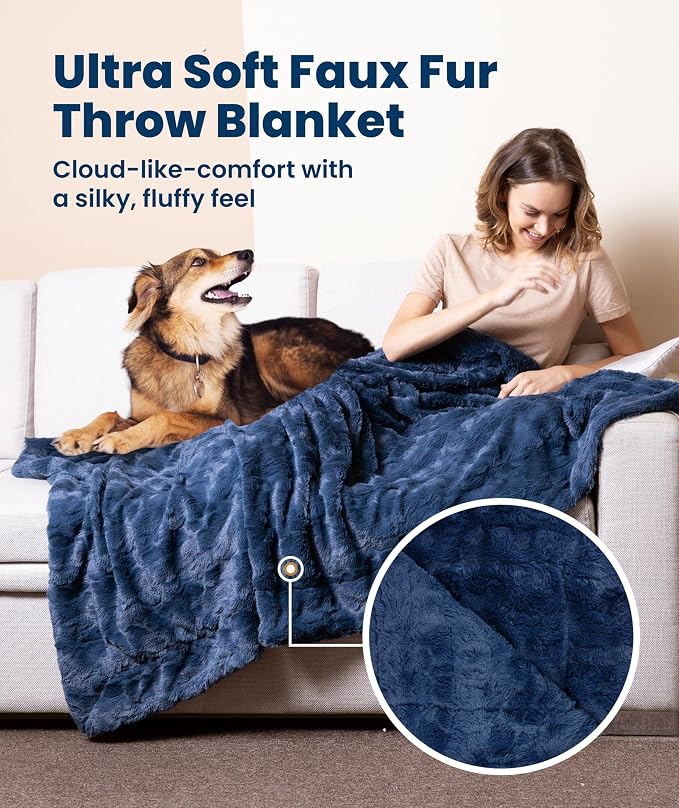 Everlasting Comfort Soft & Comfortable Navy Blue Faux Fur Throw Blanket - Image 3